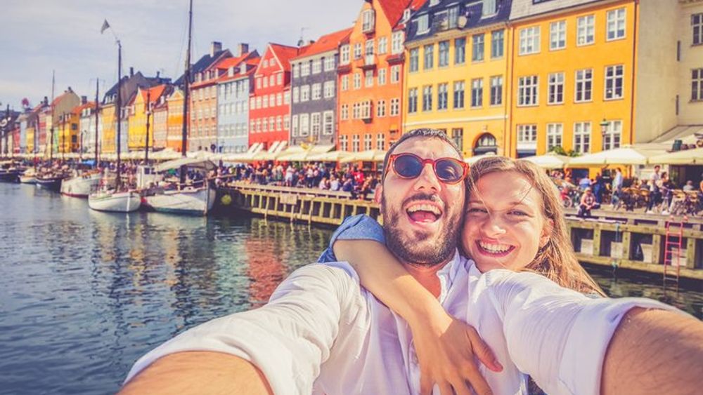 Beautiful Copenhagen - Walking Tour for Couples
