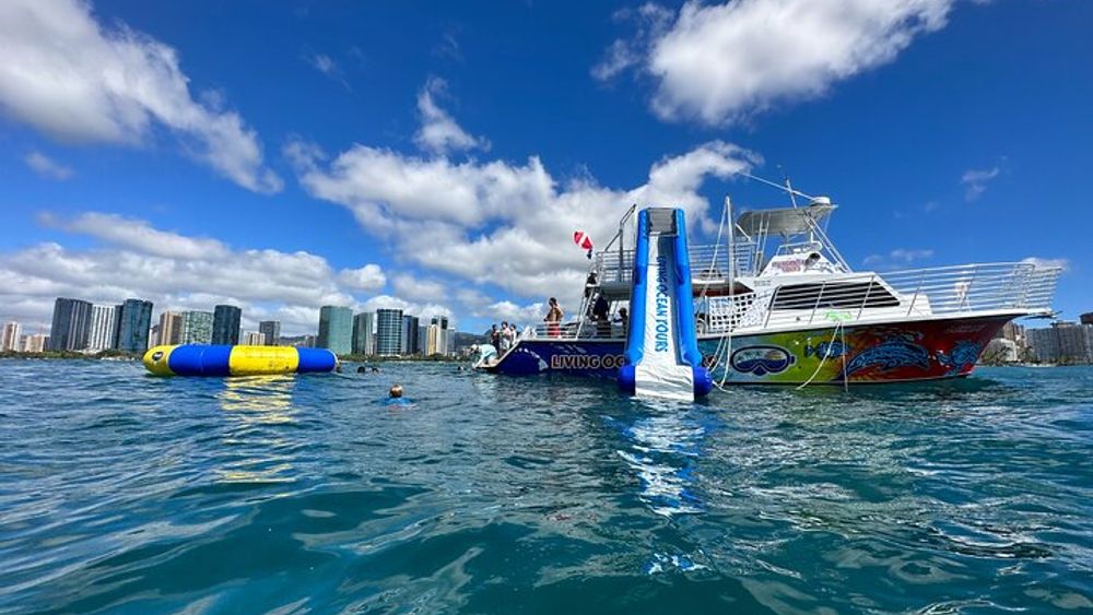 3 Hour Waikiki Waterslide, Snorkel and Diamond Head Cruise