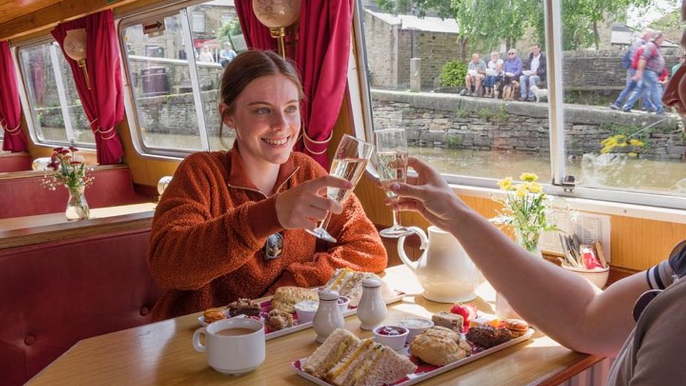 Afternoon Tea Cruise in North Yorkshire