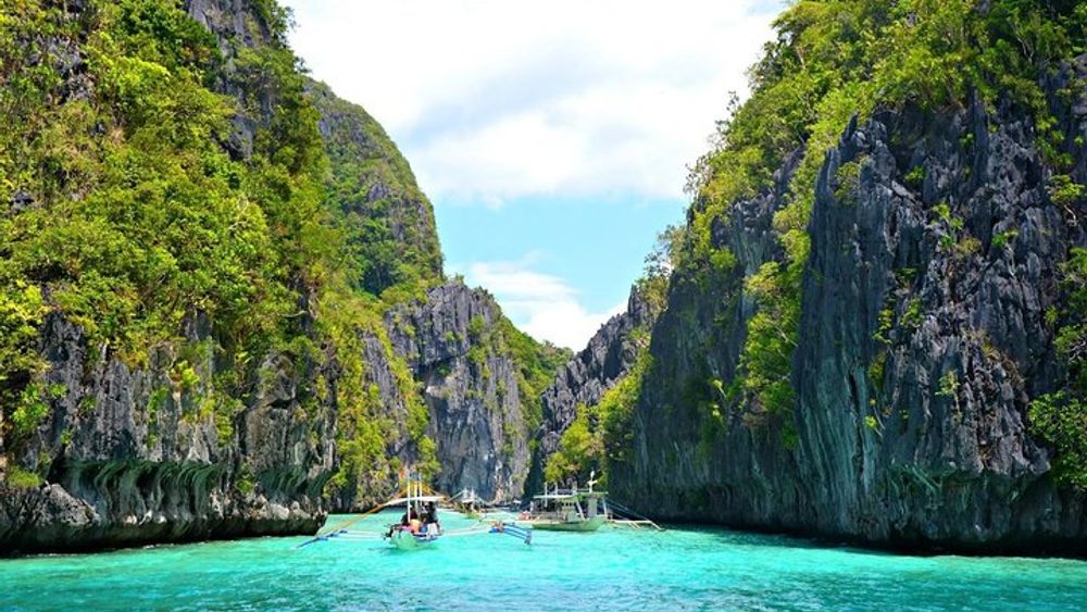 El Nido Island Hopping Day Tour from Puerto Princesa City