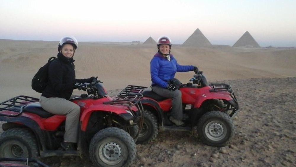 Giza Pyramids Quad Bike Half-Day Buggy Tour from Cairo