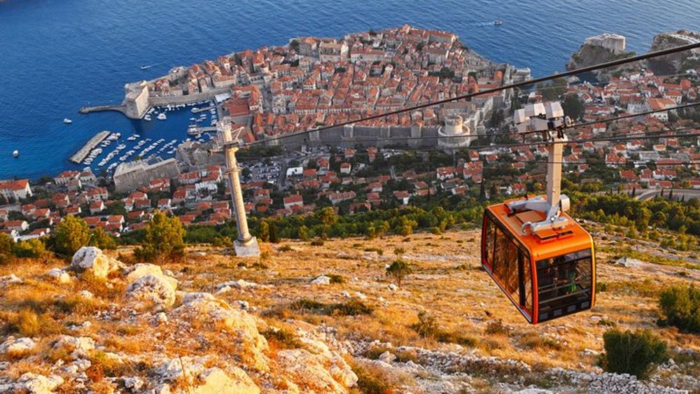 Dubrovnik Cable Car Ride and Old Town Tour with Guide
