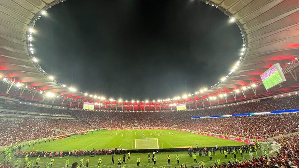 Rio de Janeiro: Maracanã Stadium Soccer Game with Small Group