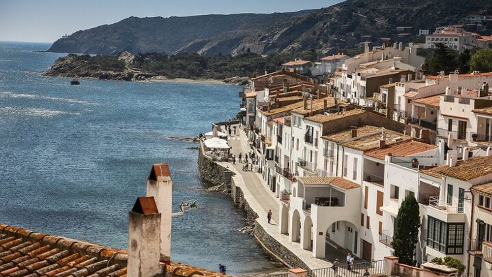 Full Day Tour To Gerona, Figueres and Cadaqués from Barcelona