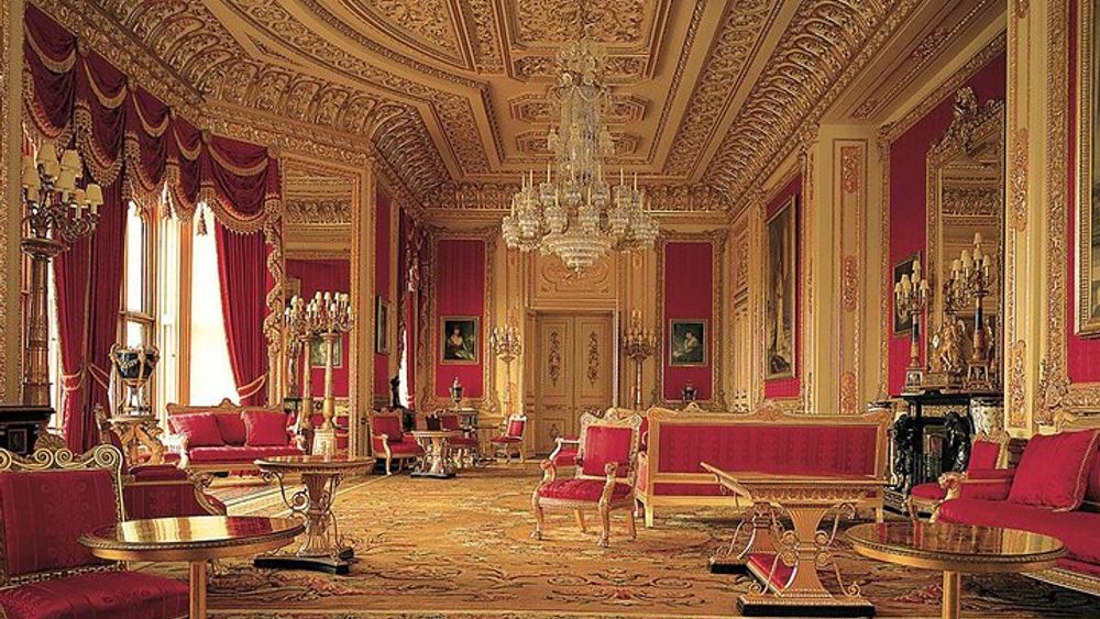 London Combo: Westminster Walking Tour & Windsor Castle Entry