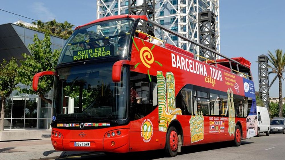 Barcelona Hop-On Hop-Off Sightseeing Bus from Cruise Terminal