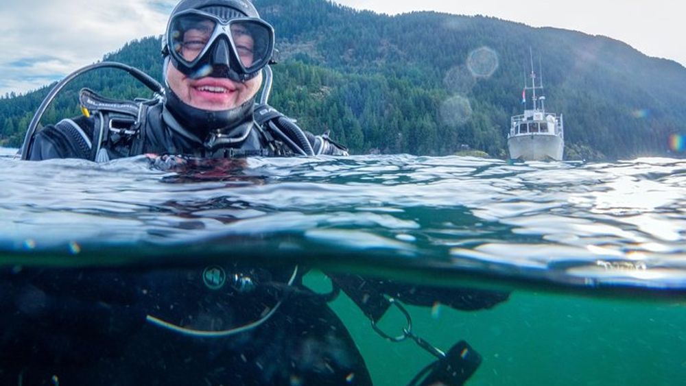 Scuba Dive Boat Charter in Vancouver (Certified Divers Only!)