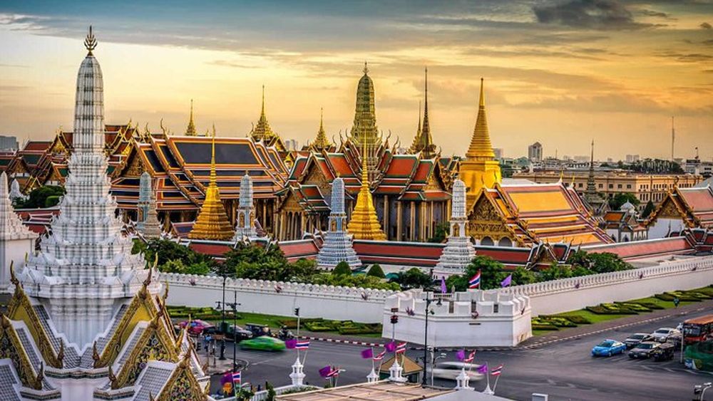 Bangkok: Grand Palace and Emerald Buddha Tour