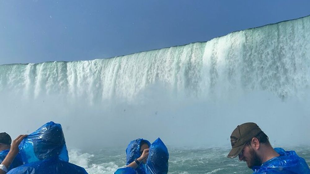 Niagara Falls Winter Wonderland and Cave of the Winds ticket