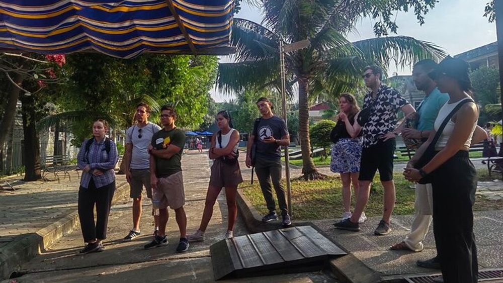 The Killing Field and Toul Sleng Genocide Museum (S21) Tour