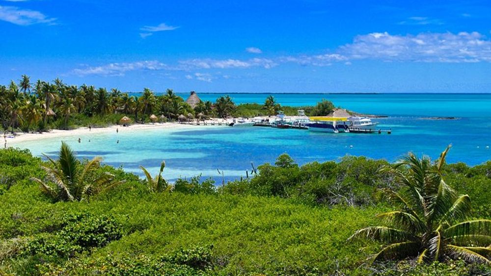 Paradise Islands Snorkel Tour: Isla Contoy, Isla Mujeres