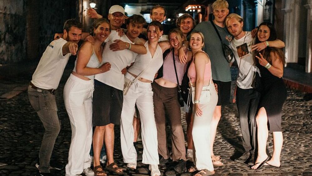 Antigua Bar Crawl