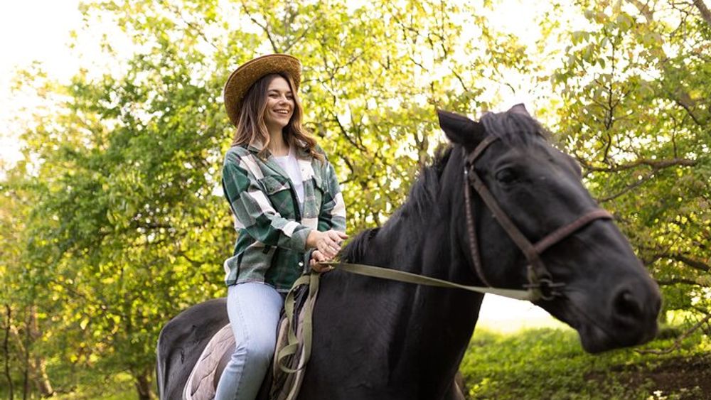 Medellin: Horseback Riding Adventure In Nature (Don't Overpay)