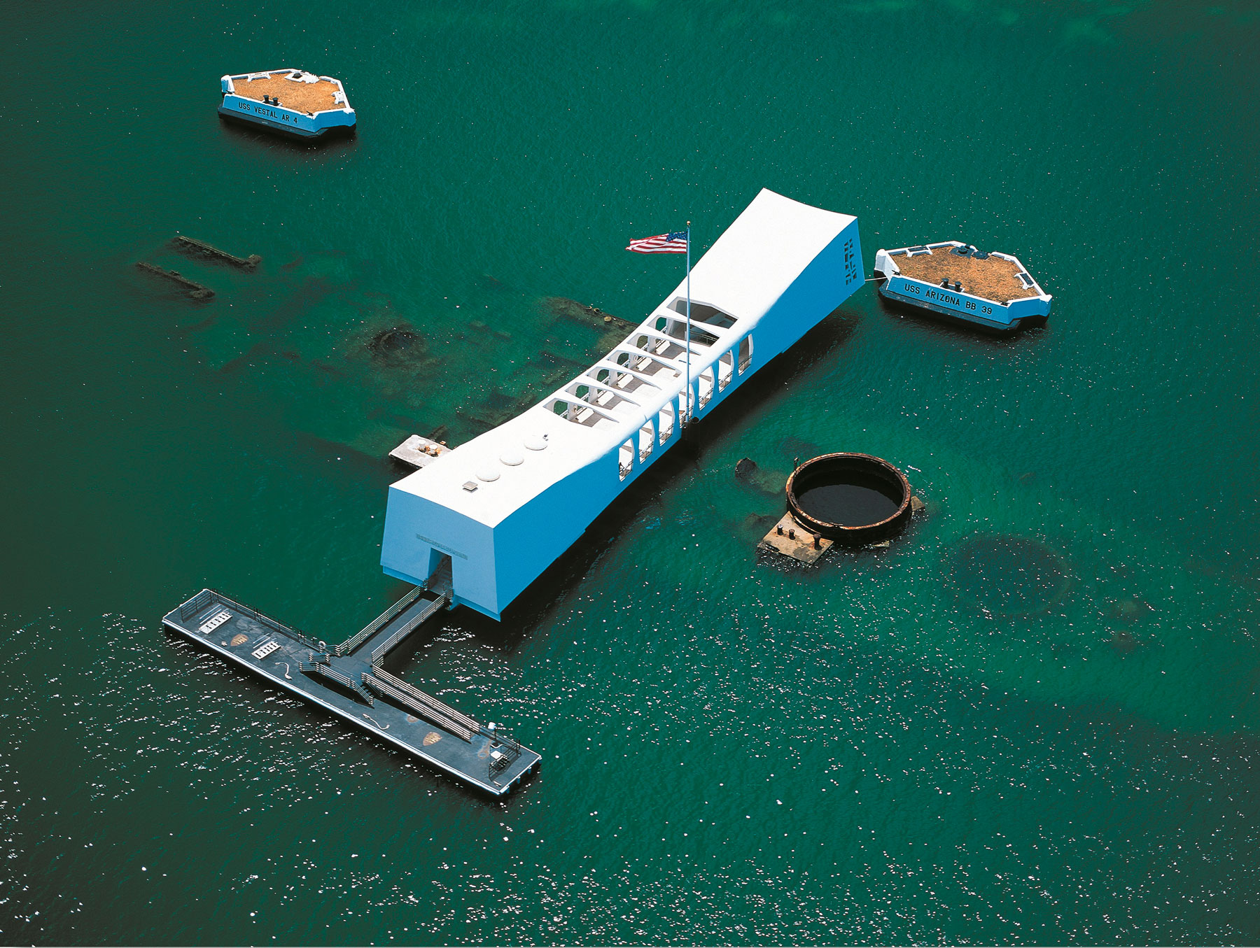 Pearl Harbor and Historic Honolulu City Tour From Waikiki