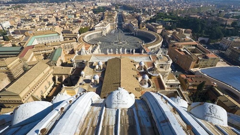 Complete St Peters Basilica Tour with Dome Climb and Crypt