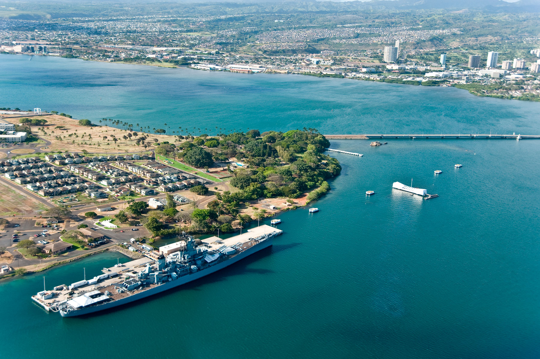 Complete Pearl Harbor Tour Experience from Maui, Kauai, and Hawaii Big Island