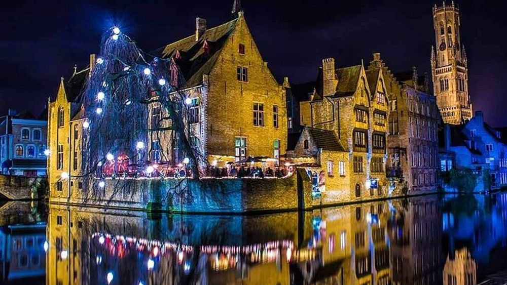 Bruges at Night: Legends & History Through Stories in English