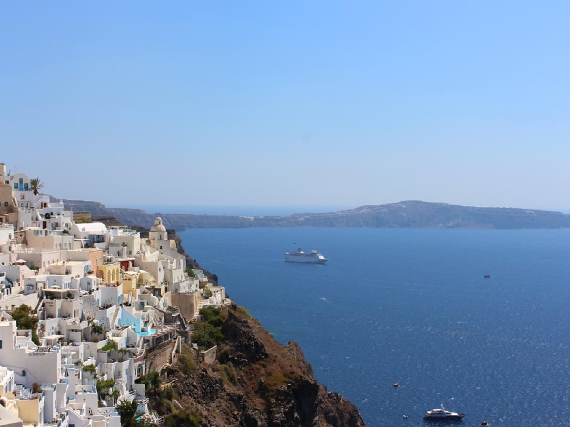 See Santorini in One Day Bus and Boat Tour
