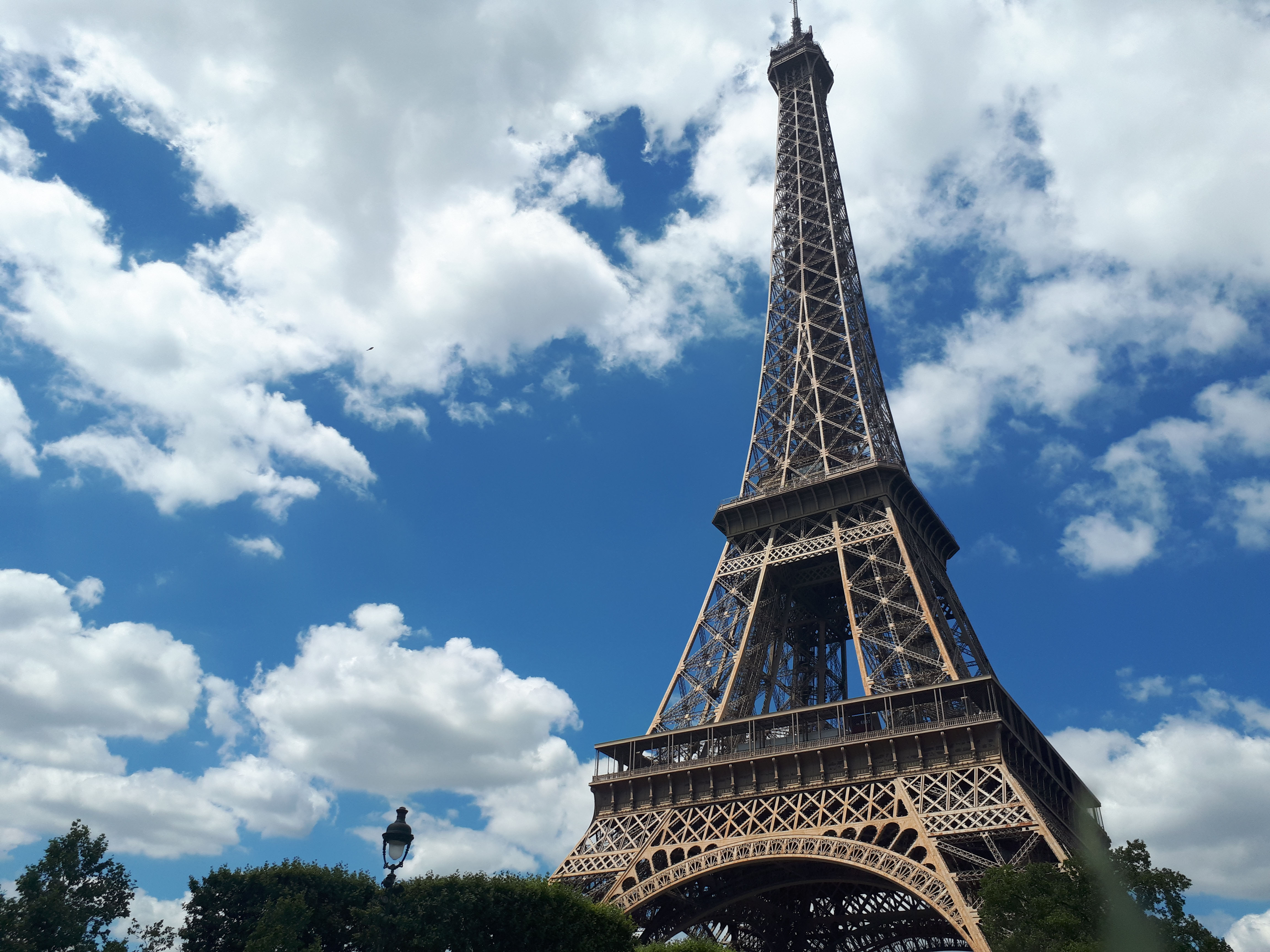 Paris, Eiffel Tower, Guided Tour with summit, Semi-Private, maximum 10