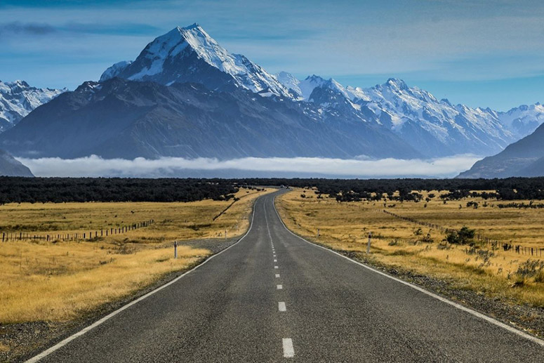 Mt Cook & Ultimate Alpine Experience Small Group Tour Package from Queenstown