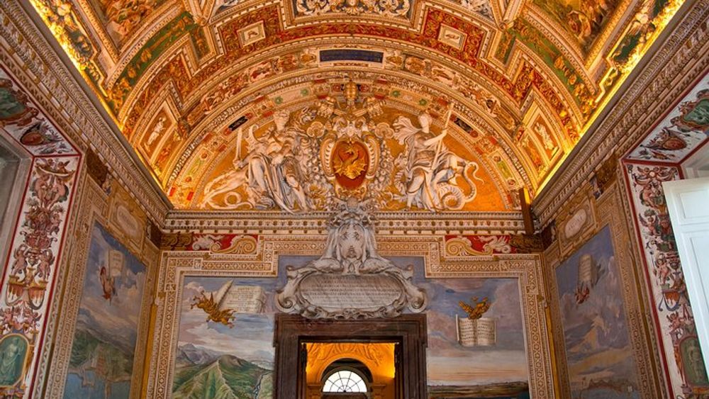 Just Ticket - Vatican Museum & Sistine Chapel Fast track