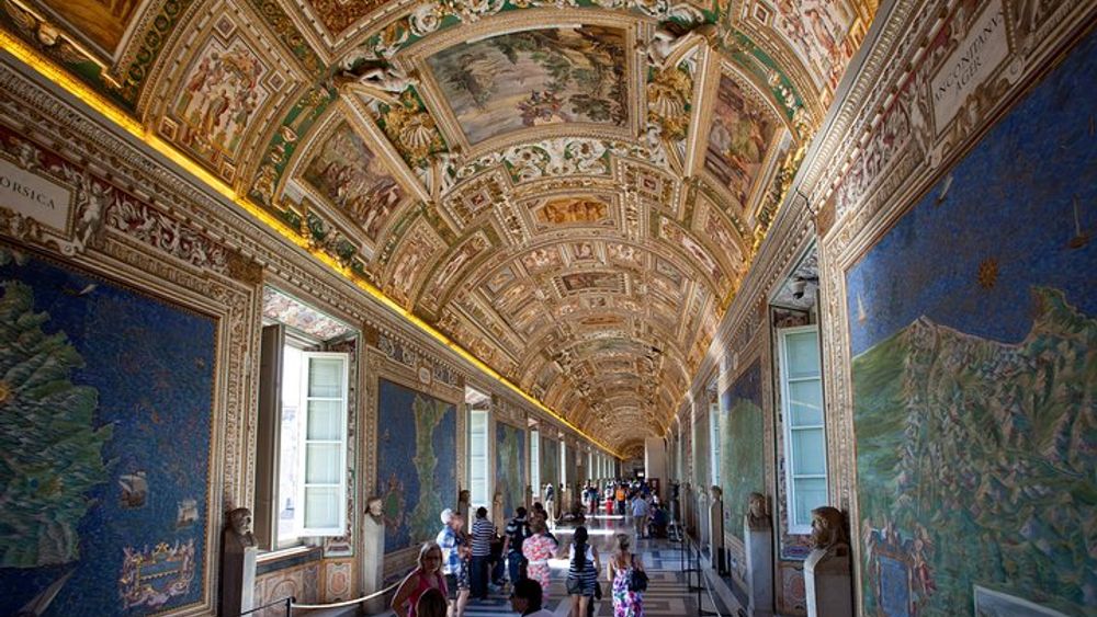Skip-the-Line Vatican Museums & Sistine Chapel Group Tour