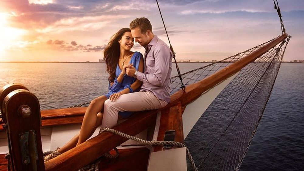 Cancun Romantic Sunset Galleon Dinner Cruise