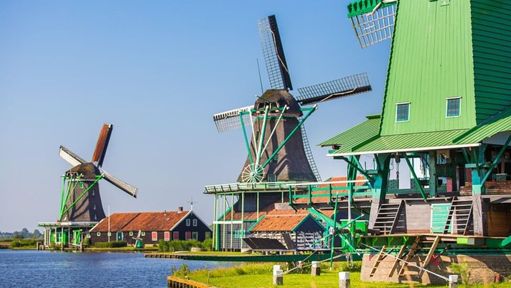 Visit Volendam, Marken and the Windmills: Amsterdam