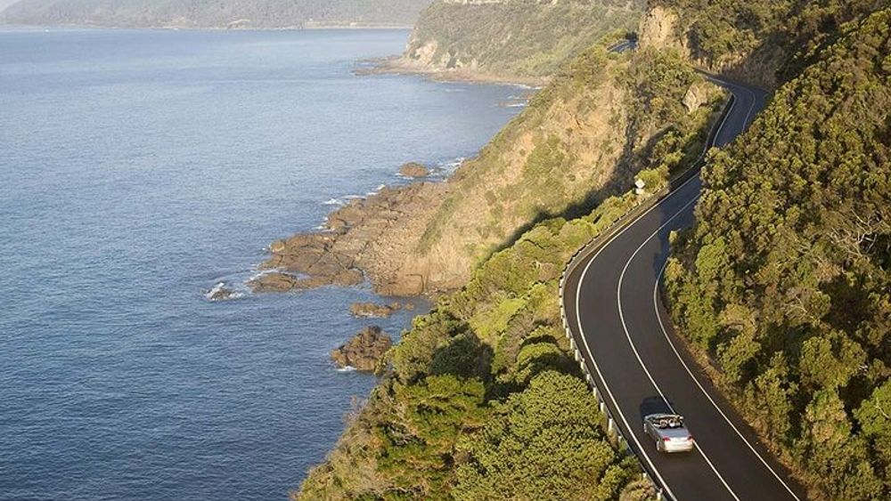 Great Ocean Road (12 Apostles, Loch Ard Gorge) 1-Day Tour