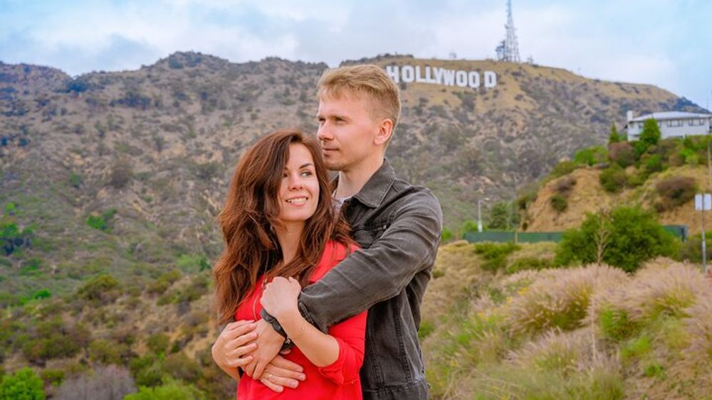 Los Angeles : Professional Photoshoot at the Hollywood Sign