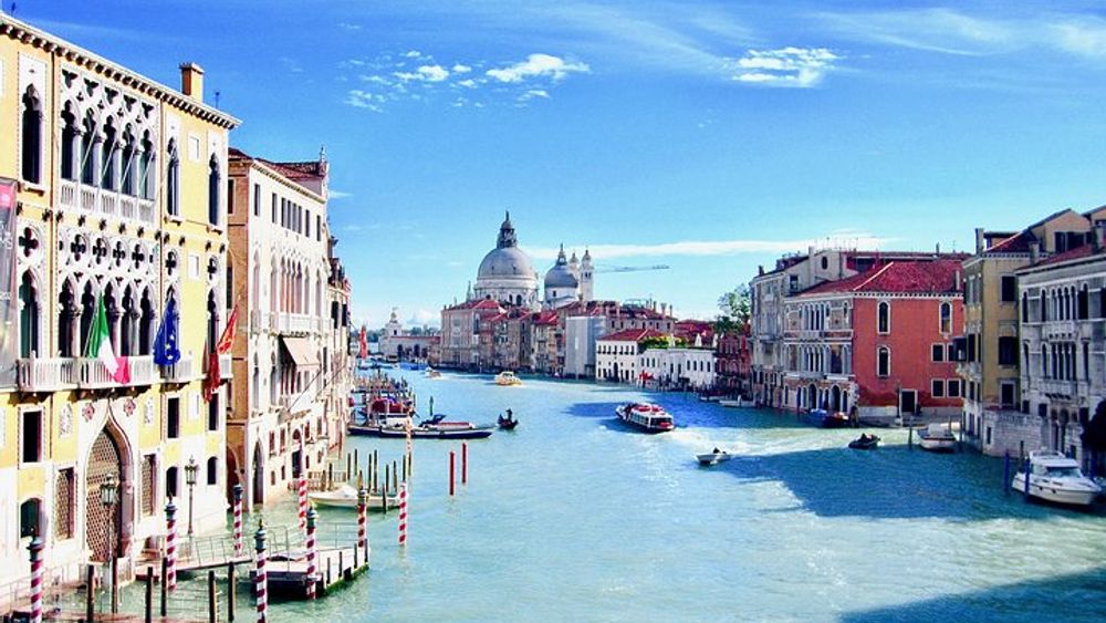 Venice Private Gondola Ride Including the Grand Canal