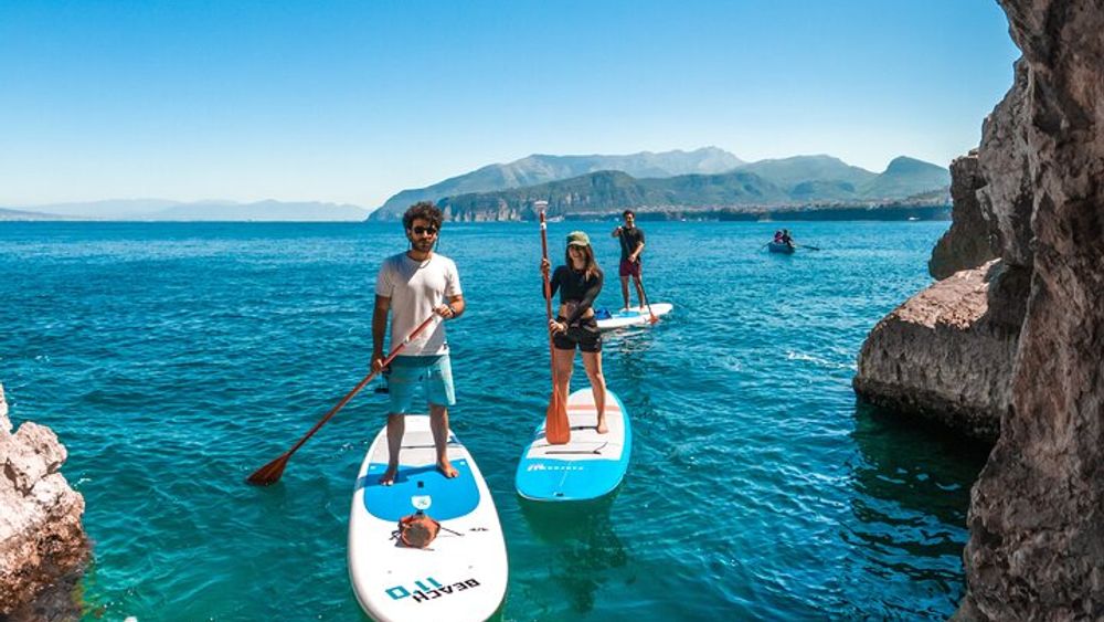 Sorrento SUP Tour to Bagni Regina Giovanna