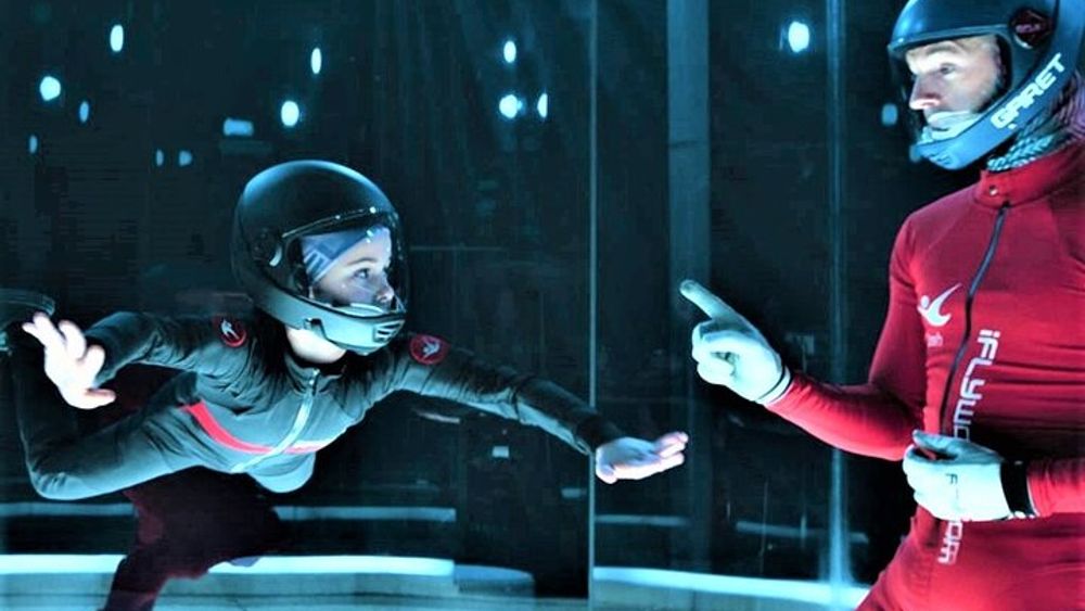 Sacramento Indoor Skydiving Experience with 2 Flights & Personalized Certificate