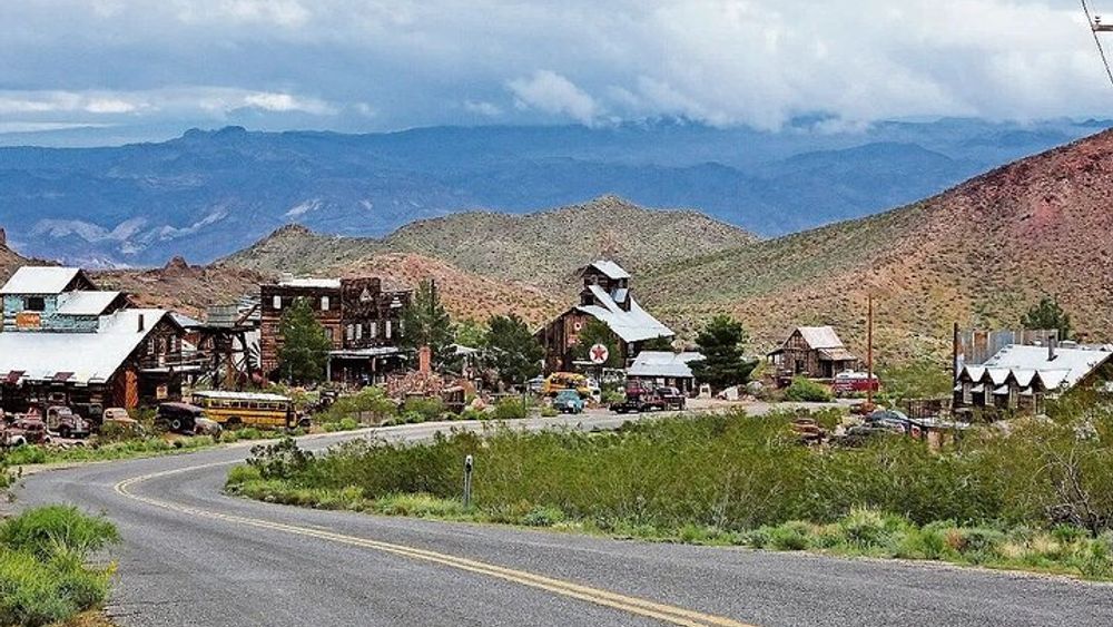 El Dorado Canyon Ghost Town, 7 Magic Mountains Boulder City and Hoover Dam Tour