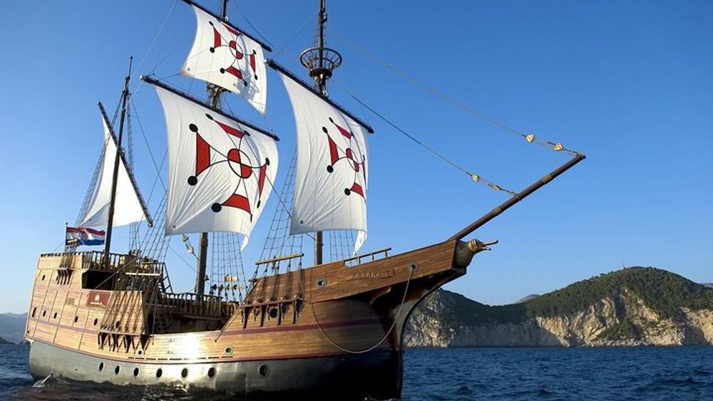 Elaphite Islands Cruise from Dubrovnik by Karaka