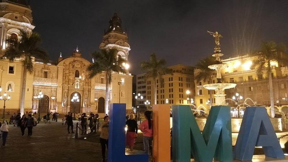 Lima Catacombs and Historic Center Small-Group Nighttime Tour