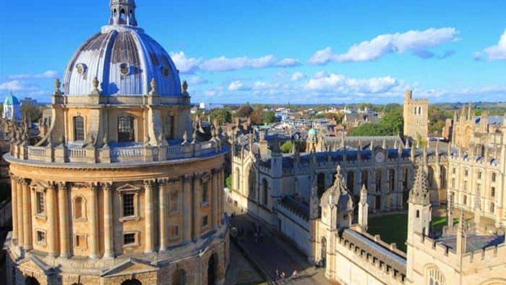 Windsor, Oxford and Stonehenge Tour