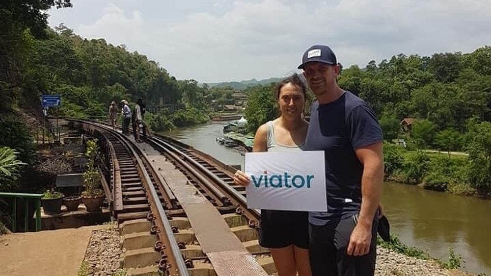Bangkok: River Kwai Bridge and War Museum Tour