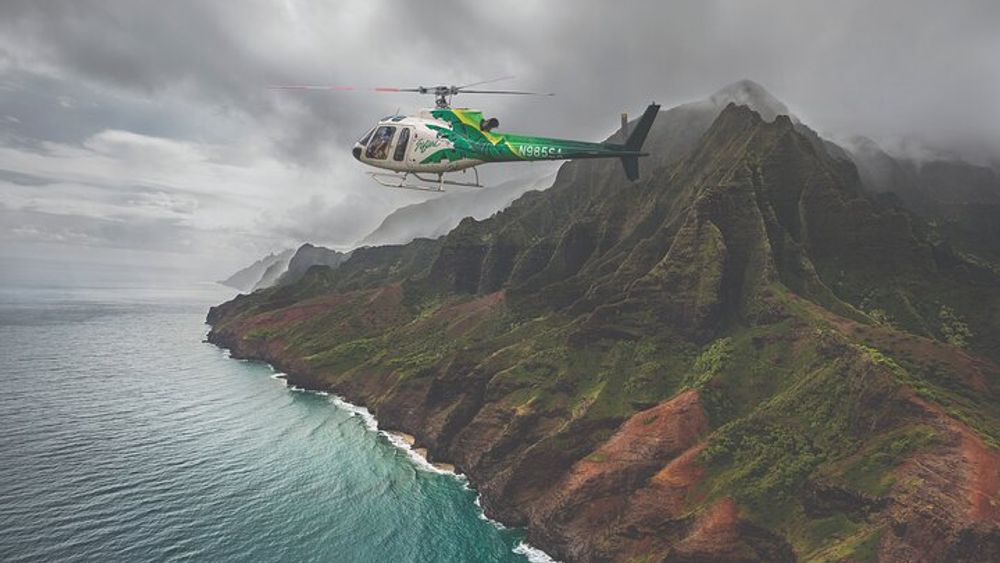 Kauai: Helicopter Tour Over Na Pali, Waimea Canyon, Waterfalls
