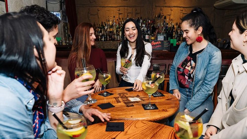 Tipsy Tour Bar Crawl in Barcelona with Local Guide