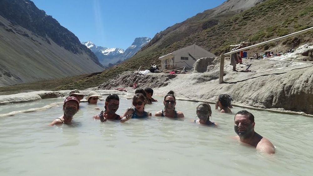 Cajon Del Maipo Hiking Tour and Baños Colina from Santiago