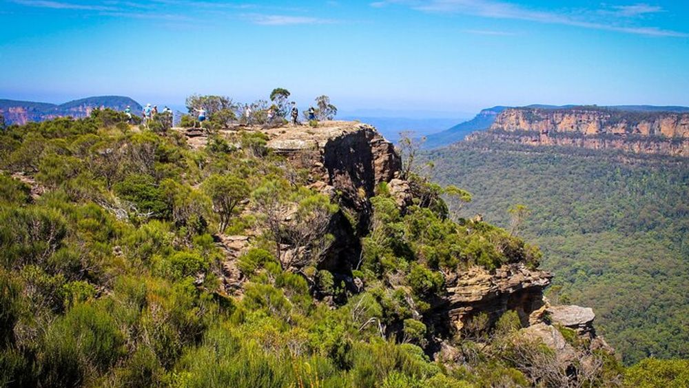 Small-Group Day Tour with Hiking in the Blue Mountains