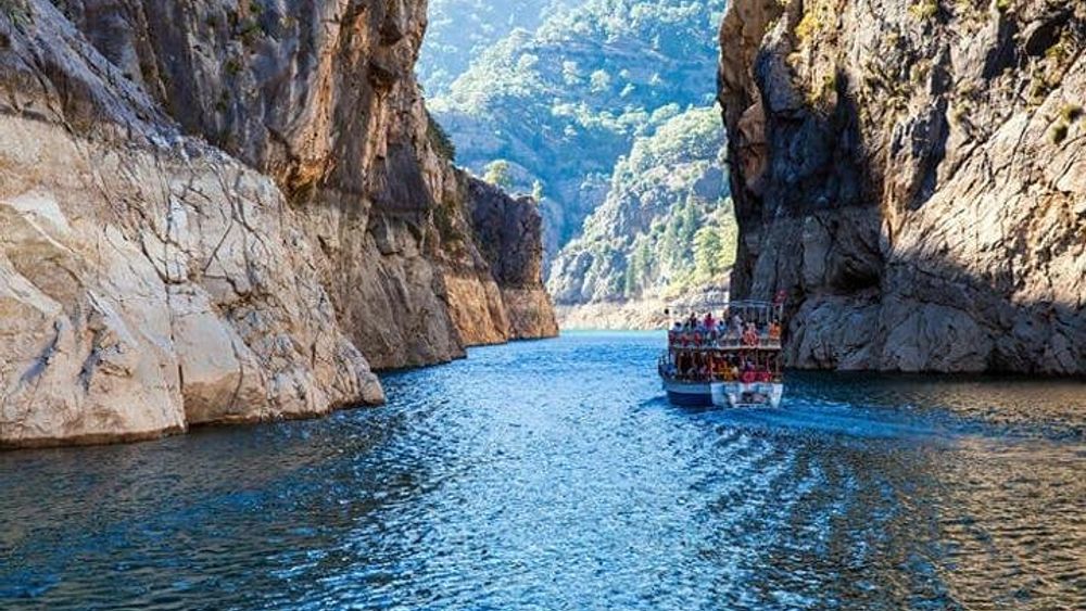 Boat Tour in Turkey's Green Canyon