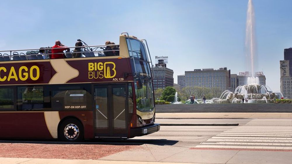 Chicago Hop-On Hop-Off Big Bus Tour