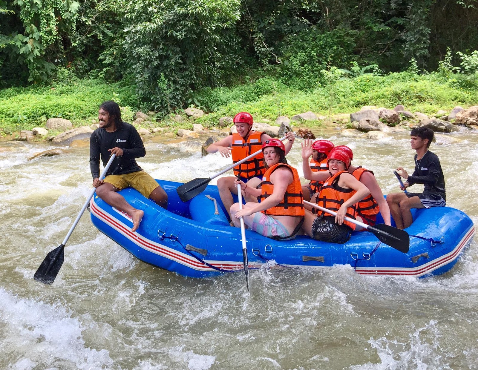7 km White Water Rafting Adventure on Songprak River