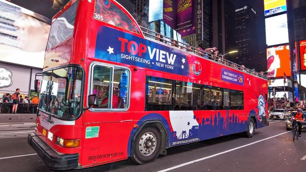 NYC Night Bus Tour, from Times Square to the Brooklyn Bridge