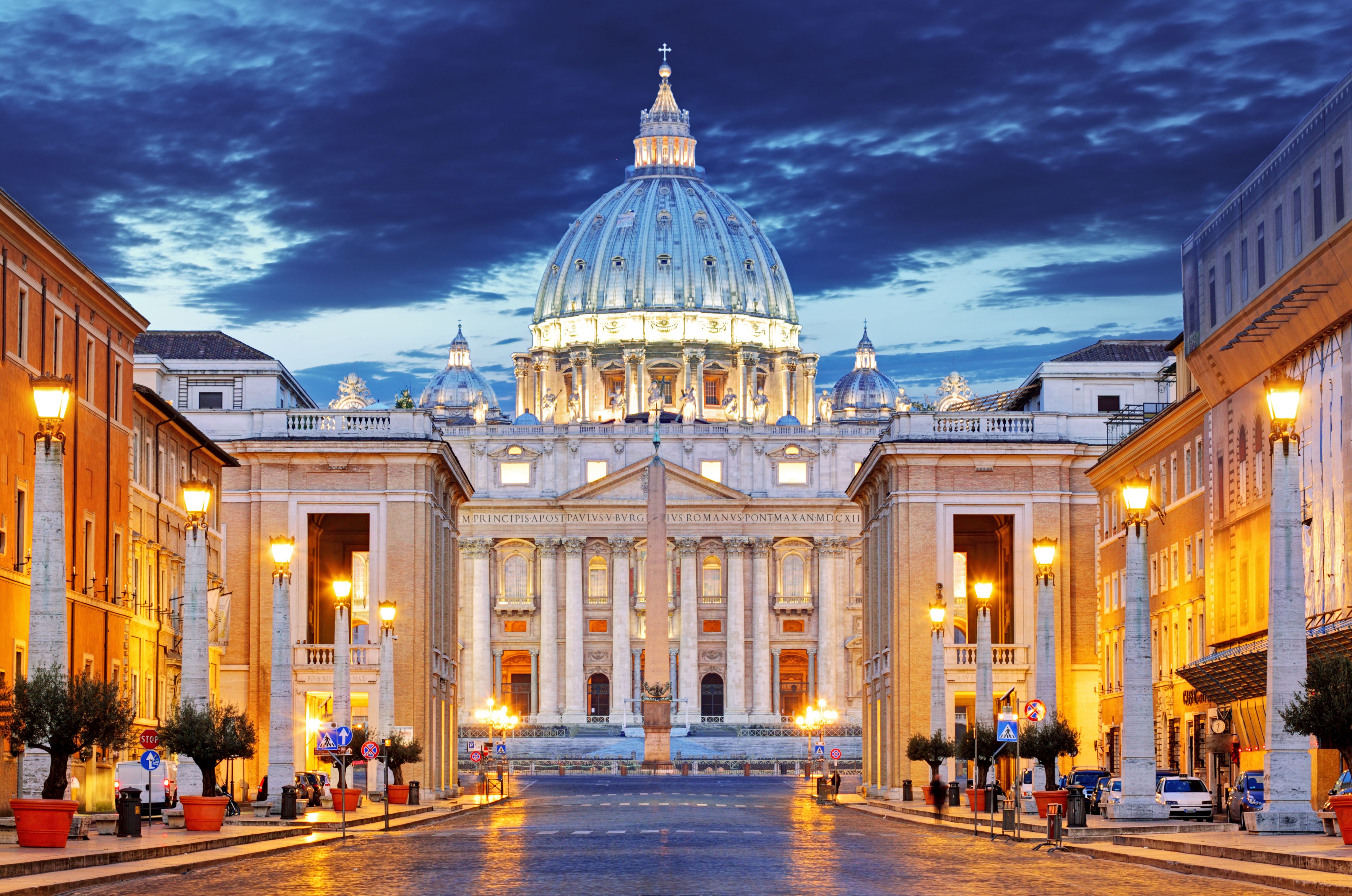 Early Morning Semi-Private Vatican museums, Sistine Chapel & St. Peter's Basilica tour