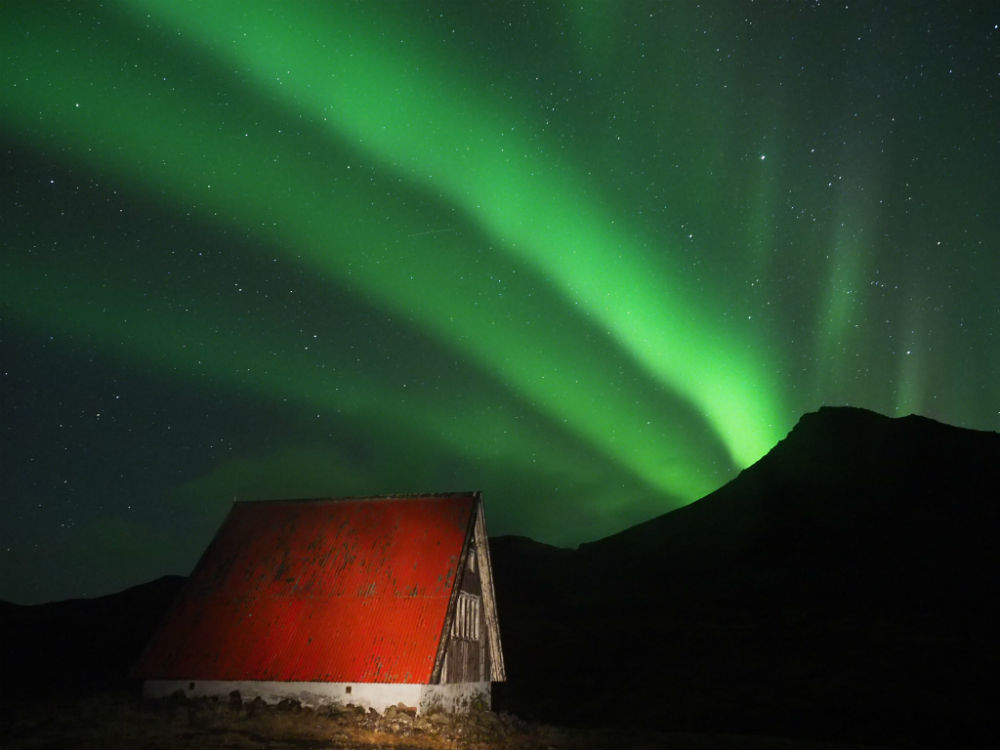 Premium Northern Lights by Jeep