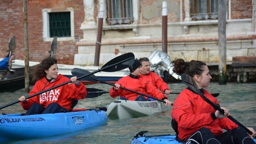 Kayak Tour of Venice: paddle in the canals from a unique POV