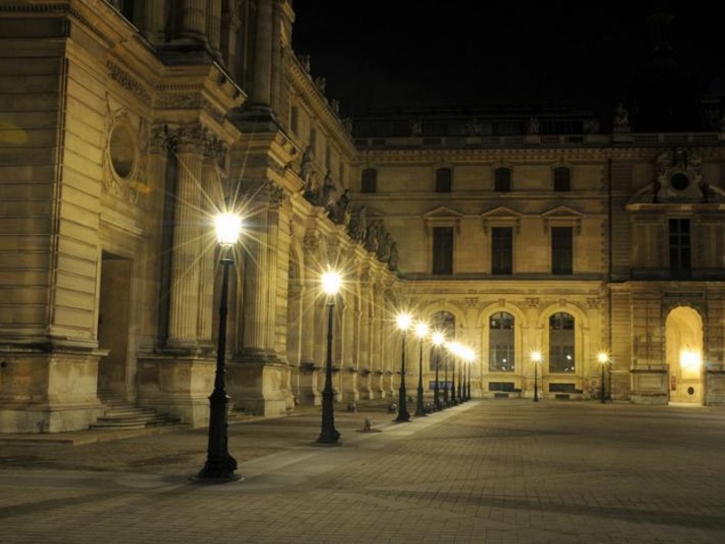 Dark Side of Paris Walking Tour